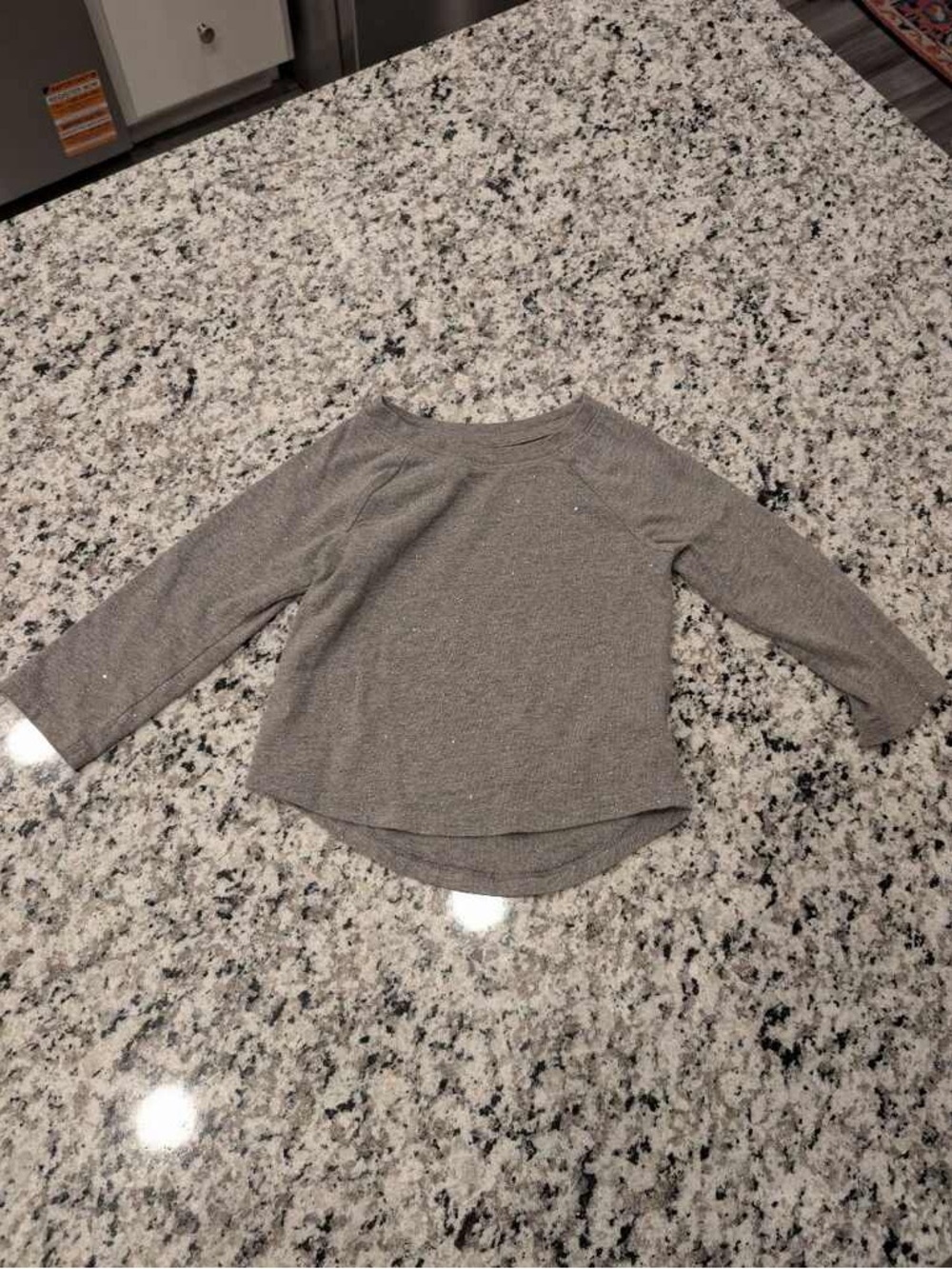 Toddler girls cat & Jack 18 month gray sparkle shirt